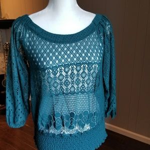 Pretty green lace blouse